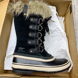 Sorel Joan of Arctic Winter Boots – Women’s 8